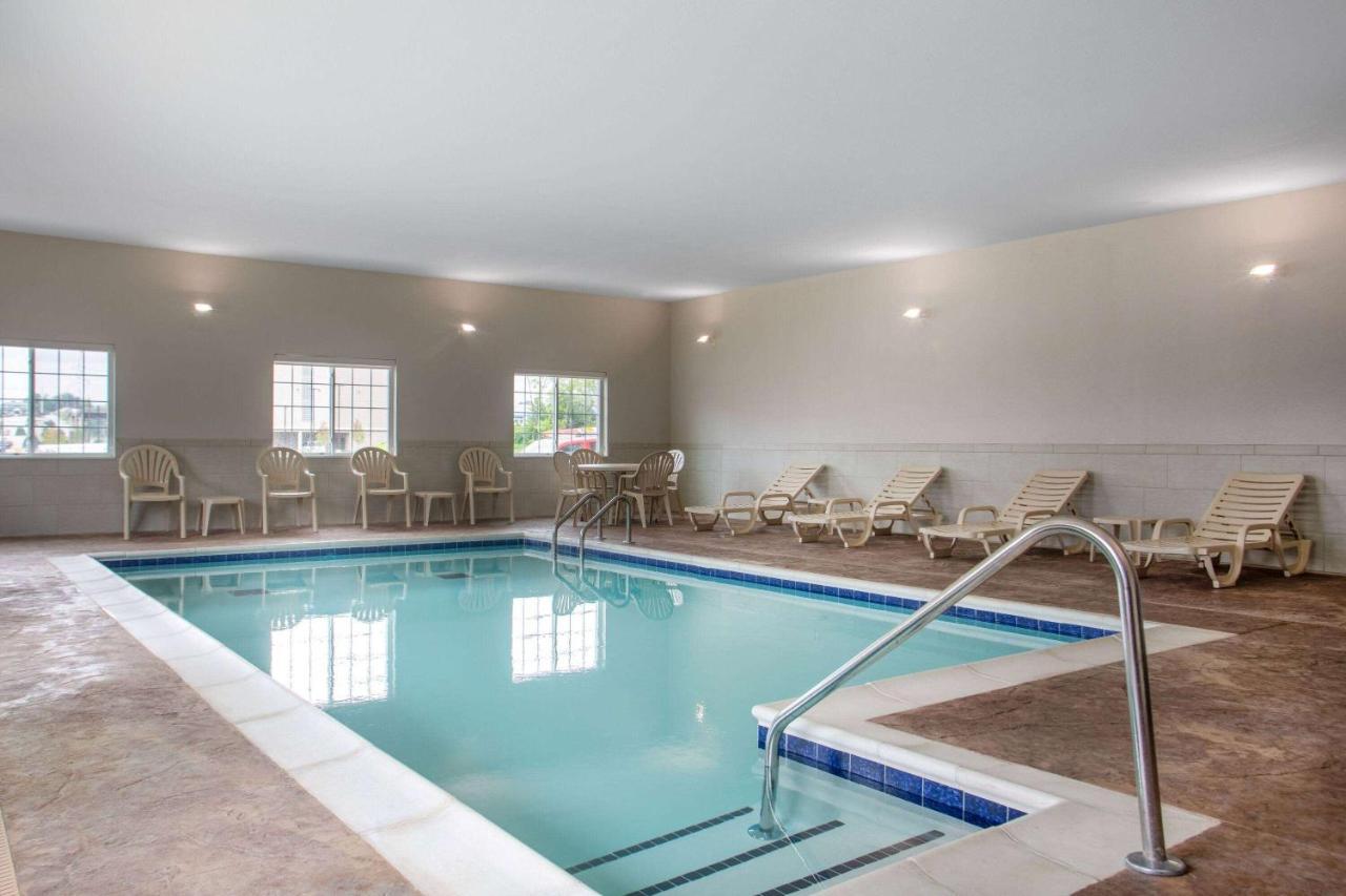 Microtel Inn & Suites By Wyndham Liberty Ne Kansas City Area Ngoại thất bức ảnh